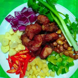 แหนมซี่โครง