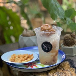 น้ำบ๊วยโซดา