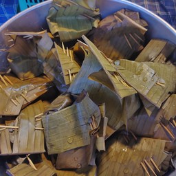 หมกหัวปลีใส่ไก่