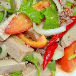 ยำหมูยอ