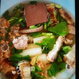 ก๋วยจั๊บน้ำใส