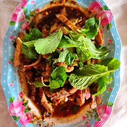 น้ำตกหมู