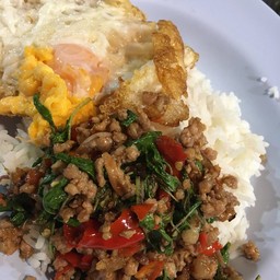 ข้าวกระเพรา