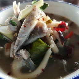 ต้มยำปลากระพง