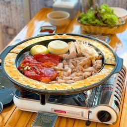 คาลบี้ชุดหมูใหญ่
