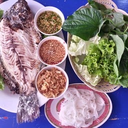 เวียงจันทร์ปลาเผาคุณยาย100ปี