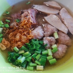ก๋วยจั๊บญวน