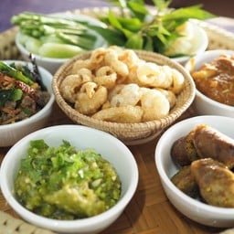 ออเดิรฟเมือง