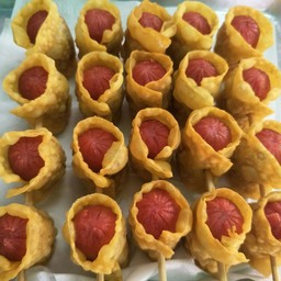 ฮอทดอกห่อเกี๊ยว