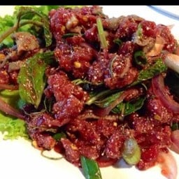 ก้อยเนื้อดิบ