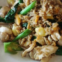 ข้าวกล่องแซ่บ