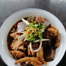คำหล้าต้มเส้นภูธร