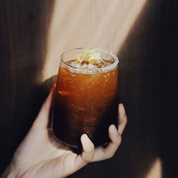 Honey Americano (Iced)