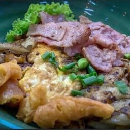 คั่วไก่แฮม ธรรมดา