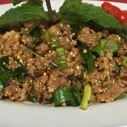 ก้อยหมูมะนาว