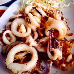หมึกไข่ใหญ่ทอดน้ำปลา