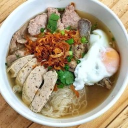 ร้านจั๊บม่ะหลังมอ