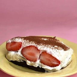 Strawberry Oreo Pudding Pie Mini