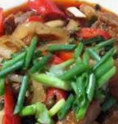 พริกเผาขาหมูราดข้าว