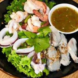 ลวกจิ้มรวมเนื้อ-หมู