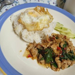 กะเพราหมู+ไข่ดาว