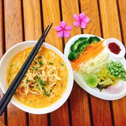 Burmese Khao Soy (vegan)