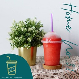 สตรอว์เบอร์รี่ปั่น