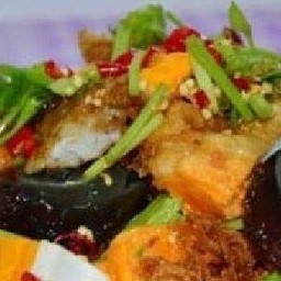 ยำ 3ไข่(ม้า เค็ม ดาว)