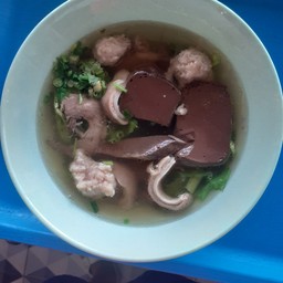 ต้มเลือดหมู