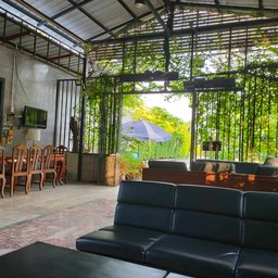 ที่นั่งในร้าน