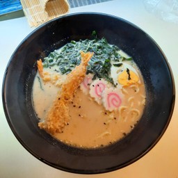 ราเมงทงคัตสึกุ้งทอด