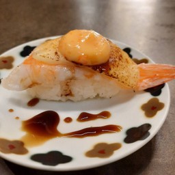 ซูชิกุ้งชีส