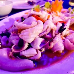 หมึกหอมผัดกระเพรา