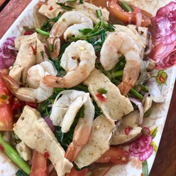 ยำปลาร้าหมูยอกับกุ้งสด