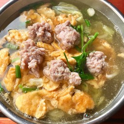 แกงจืดไข่น้ำผักกาดขาวหมูเด้ง