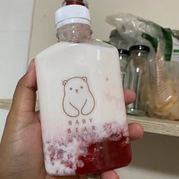 สตอเบอร์รี่นมสด