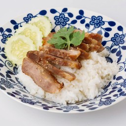 ข้าวหมูอบน้ำผึ้ง