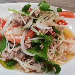 ยำเห็ดเข็มทอง