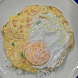 ข้าวไข่เจียวดาว