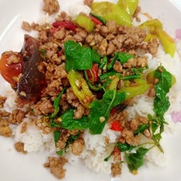 แม่ต้อย อาหารตามสั่ง ก๋วยเตี๋ยว -
