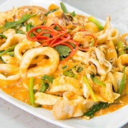 ผัดไข่เค็ม (กับข้าว)