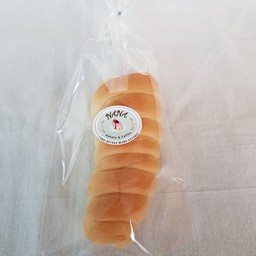 ขนมปังครีม