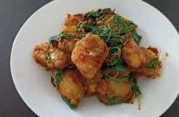 กระเพราปลา