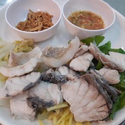 ปลารวมลวกจิ้ม