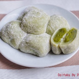 ไดฟุกุไส้ชาเขียว