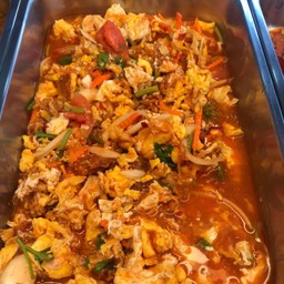 ยำไข่ดาว