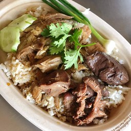 ข้าวหน้าเป็ดพะโล้