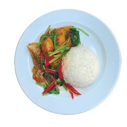 ข้าวปลาผัดขึ้นฉ่าย Stir-Fried Fish with celery