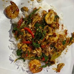 กระเพรารวมมิตร