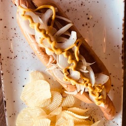 Hot Dog with Chips